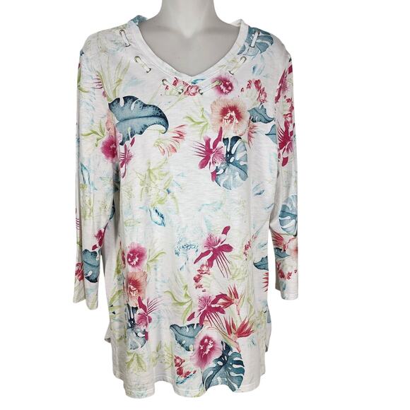 Chico's Tee Womens Size 1 Medium Floral Jungle Games Farren 3/4 Sleeve Grommets - Picture 1 of 10